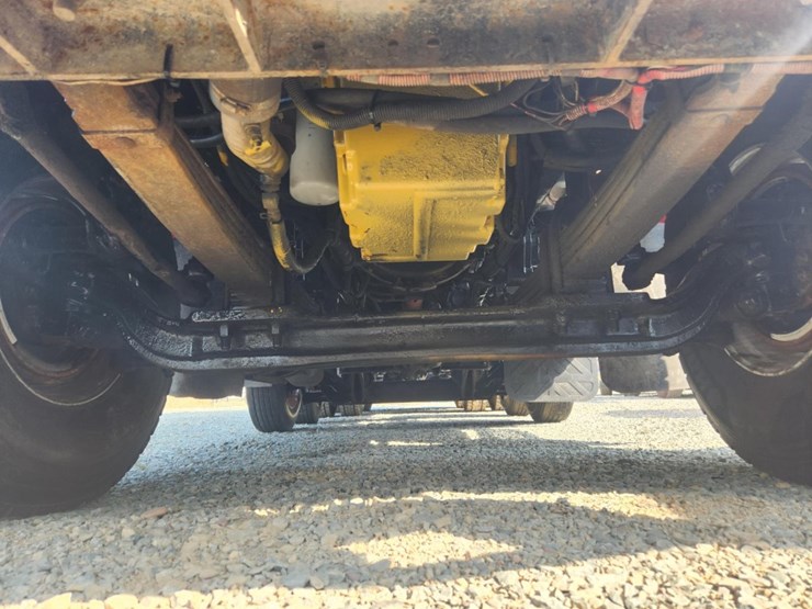 2002-kenworth-t800-image-29