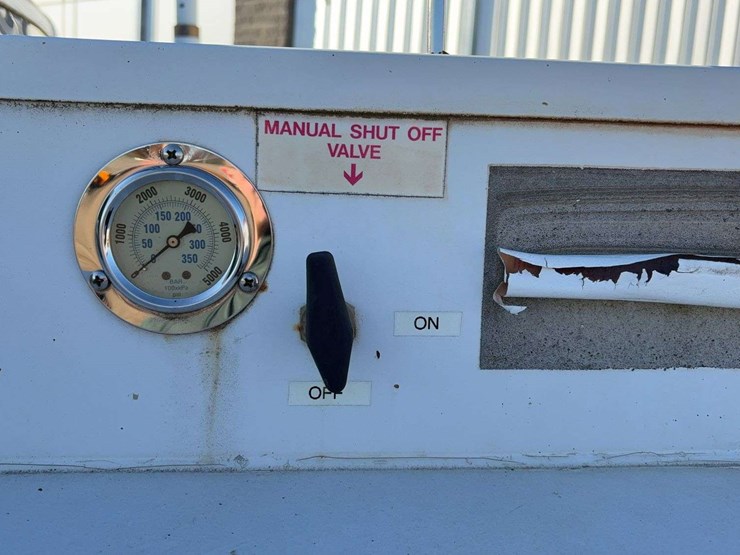 2013-ford-f250-image-20