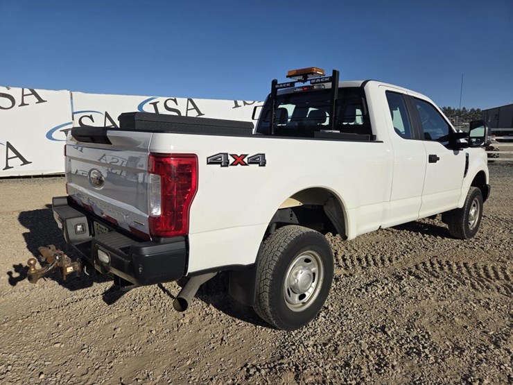 2017-ford-f250-image-5