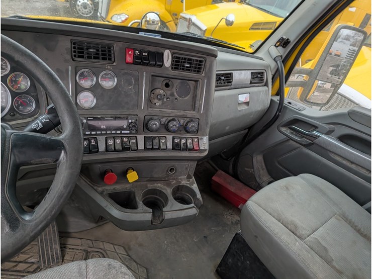 kenworth-t880-image-21