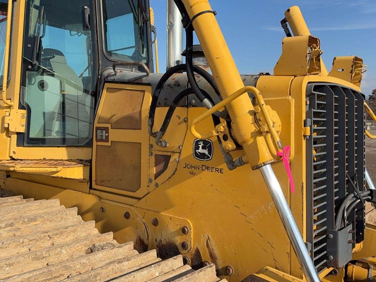 john-deere-850-image-30