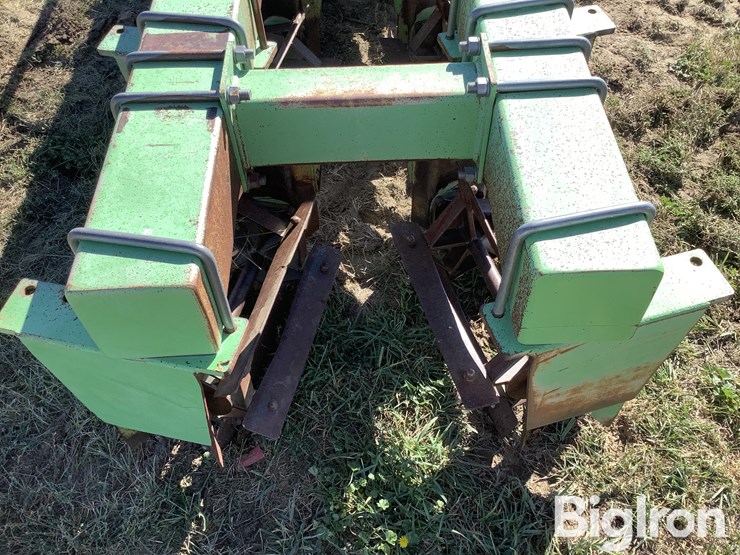 besler-70830-image-19