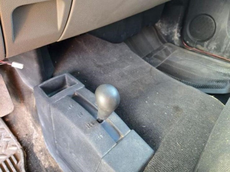 chevrolet-silverado-1500-image-26