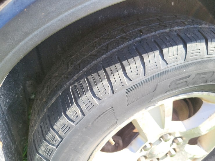 gmc-acadia-slt-image-24