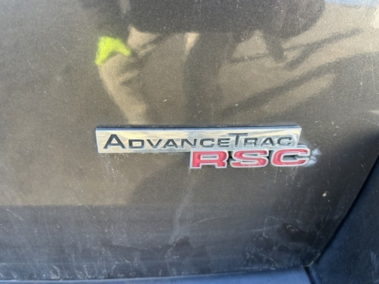 2007-ford-explorer-xlt-image-16