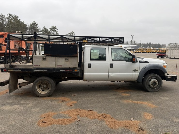 2011-ford-f550-image-7