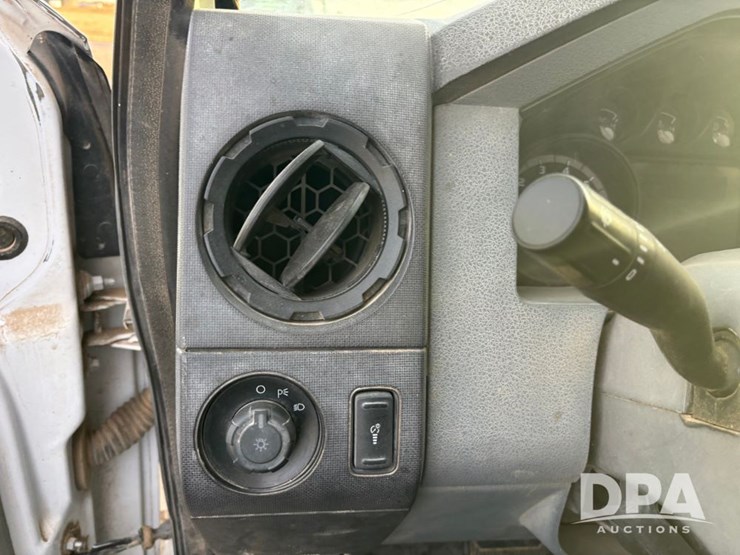 ford-f250-xl-image-63