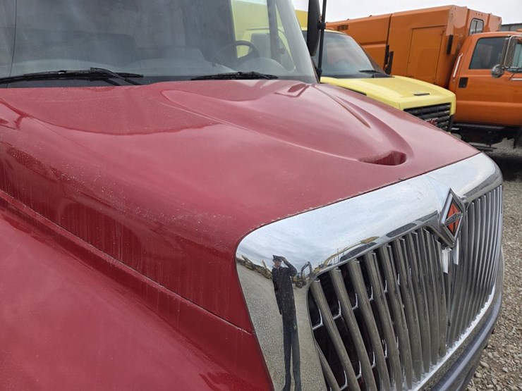 international-durastar-4300-image-11