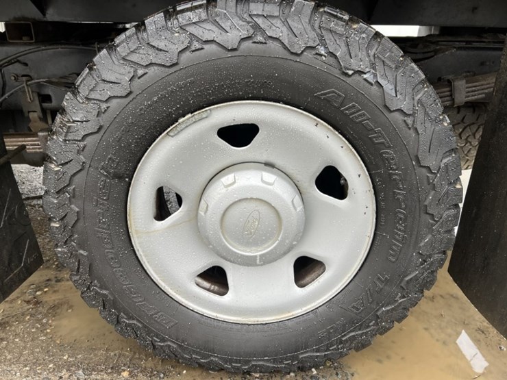 2009-ford-f350-xl-image-17