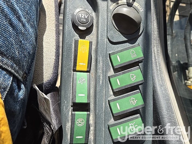 2023-sany-sy225-image-200