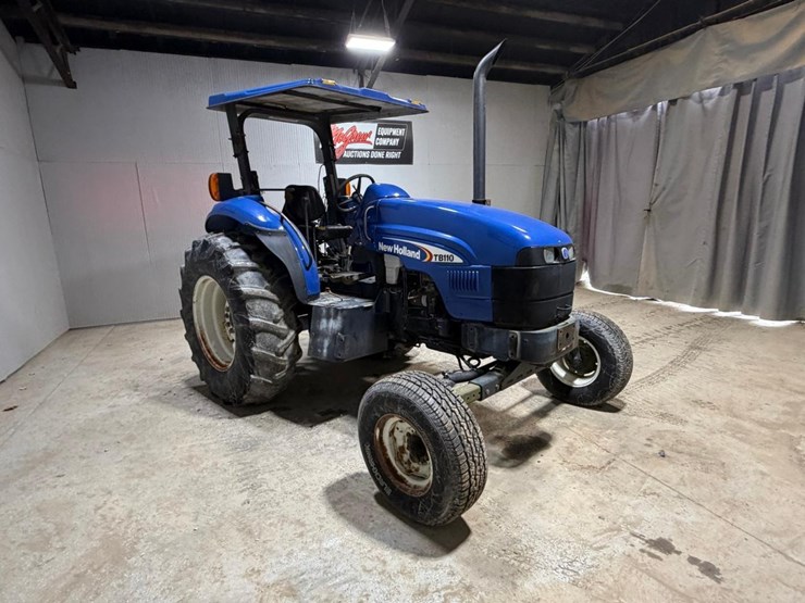 new-holland-tb110-image-7