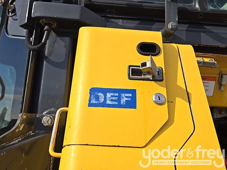 2018-komatsu-d61pxi-24-image-65