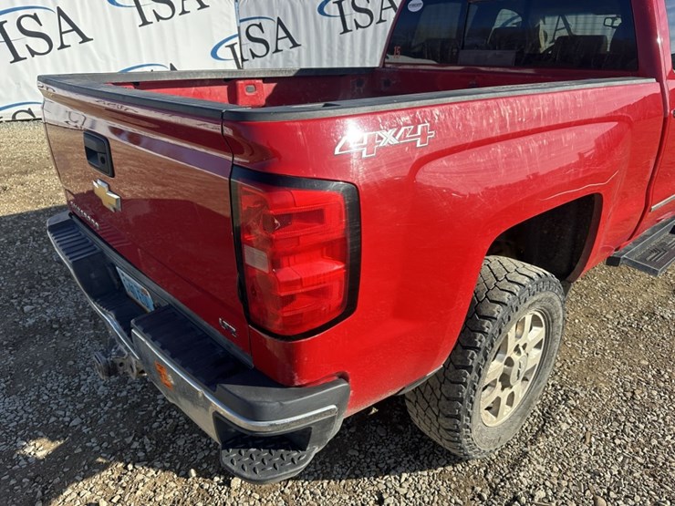 chevrolet-2500hd-image-15