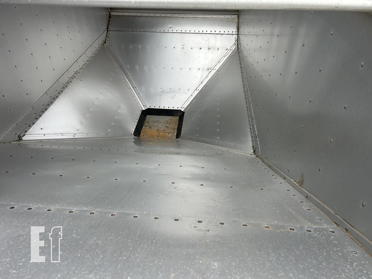 2006-wilson-41ft-grain-trailer-image-44