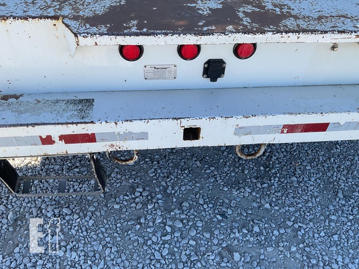 peterbilt-337-image-33