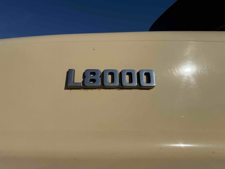 ford-l8000-image-2