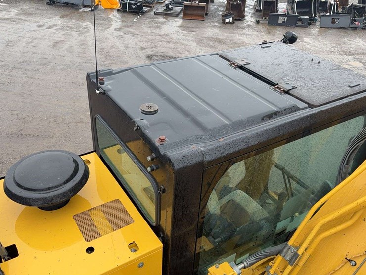 2012-caterpillar-329el-image-33