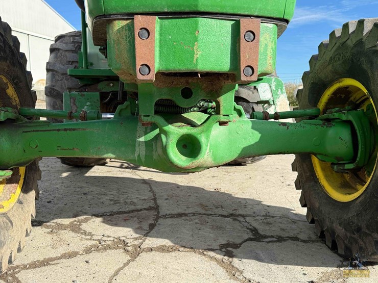 john-deere-5045e-image-9