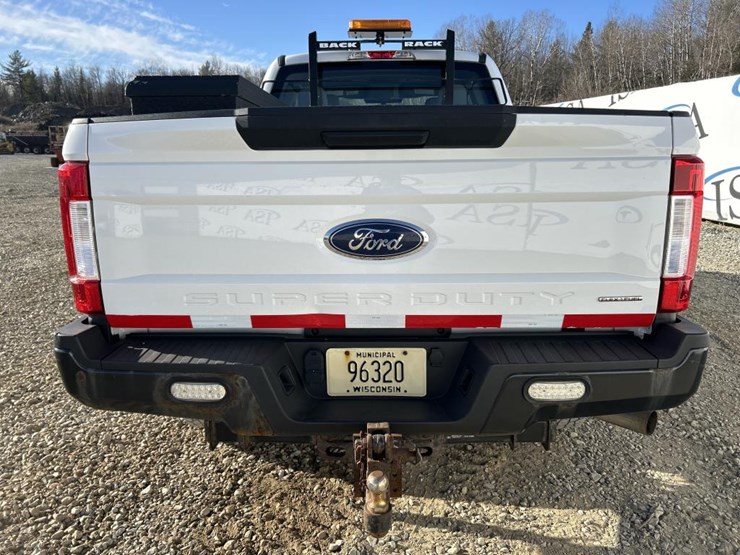 2017-ford-f250-image-4