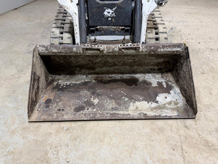 2021-bobcat-t64-image-9