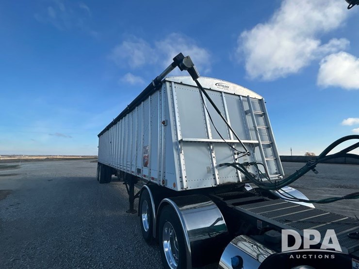 2011-merritt-tender-image-20