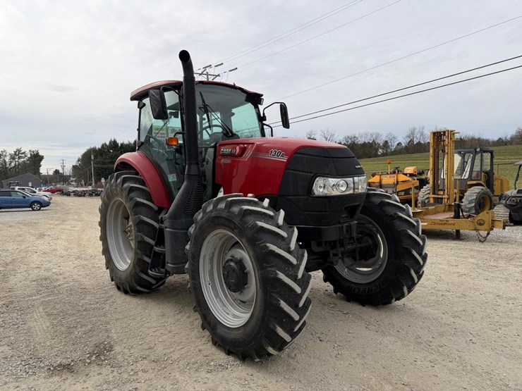 2019-case-ih-farmall-130a-image-7