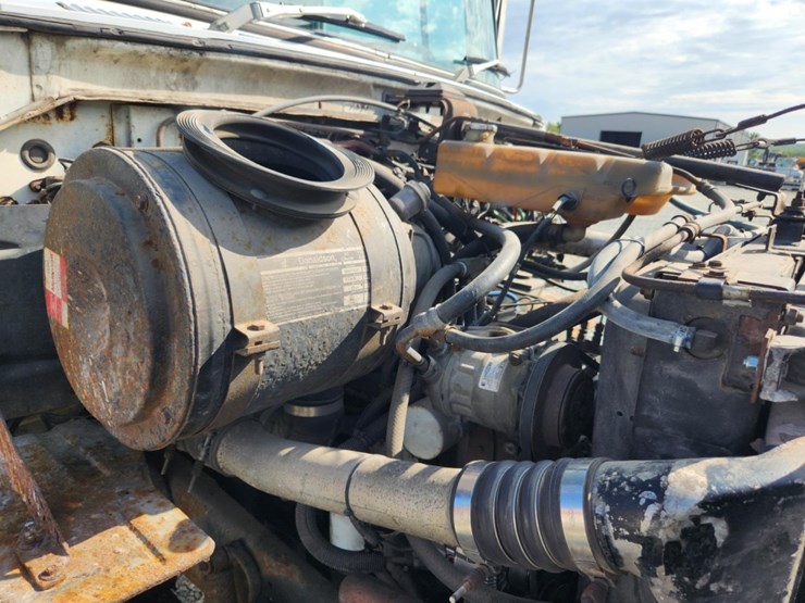 ford-ln8000-image-48