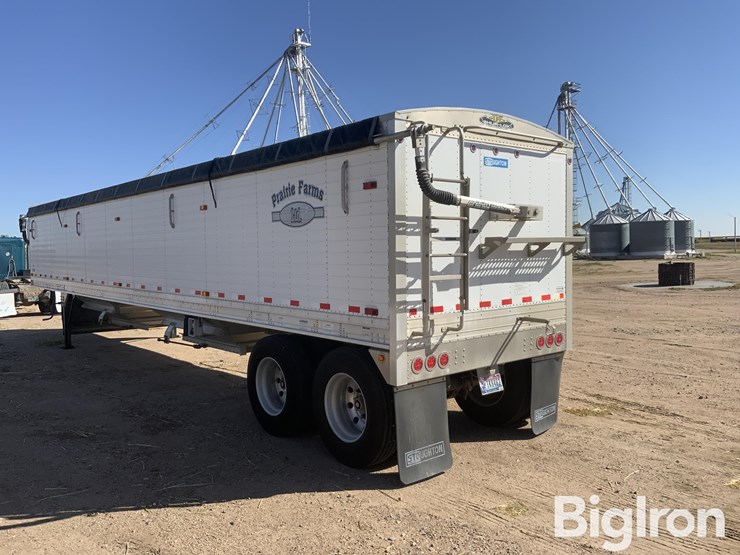 stoughton-grain-trailer-image-7