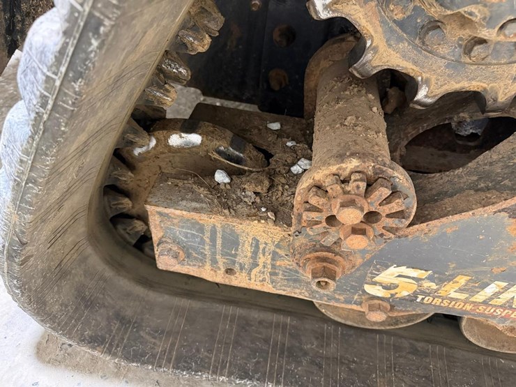 2022-bobcat-t76-image-20