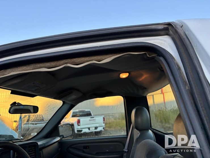 2006-chevrolet-2500hd-image-48