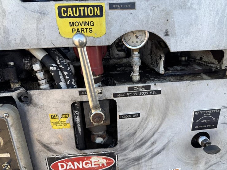 2002-vactor-2100-image-68