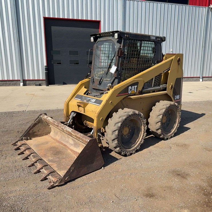 CATERPILLAR 246
