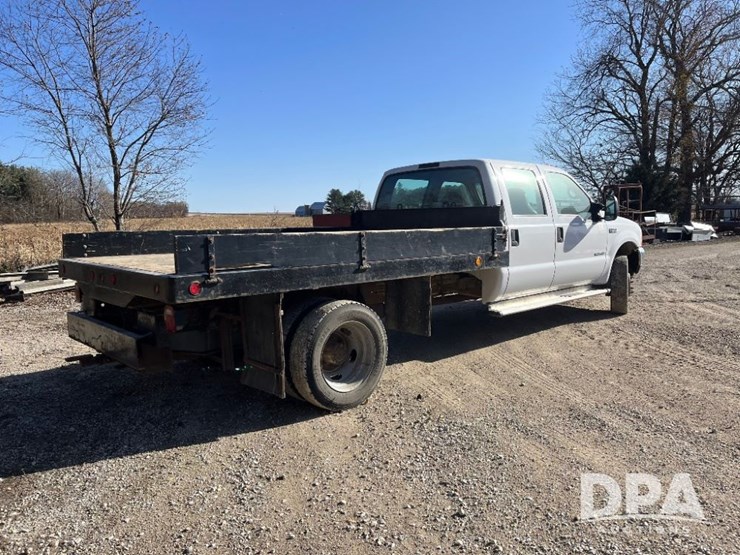 ford-f550-xl-image-9
