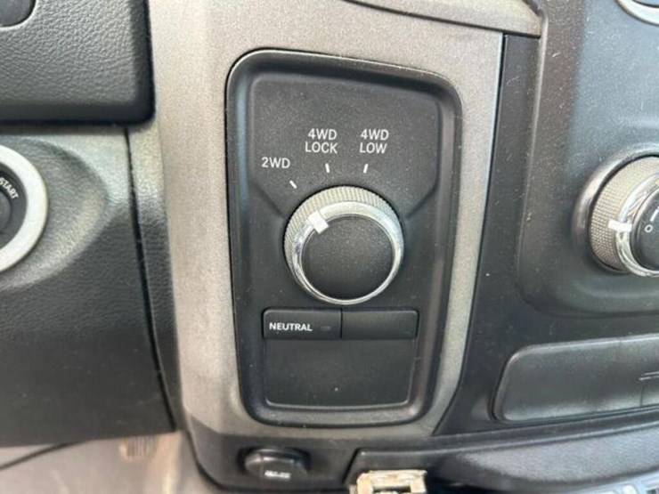 2016-dodge-1500-image-8