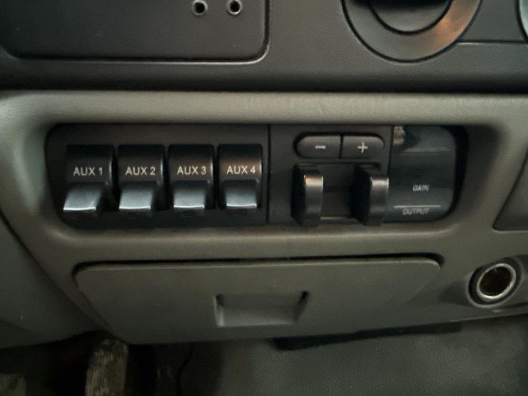 2007-ford-f250-image-25