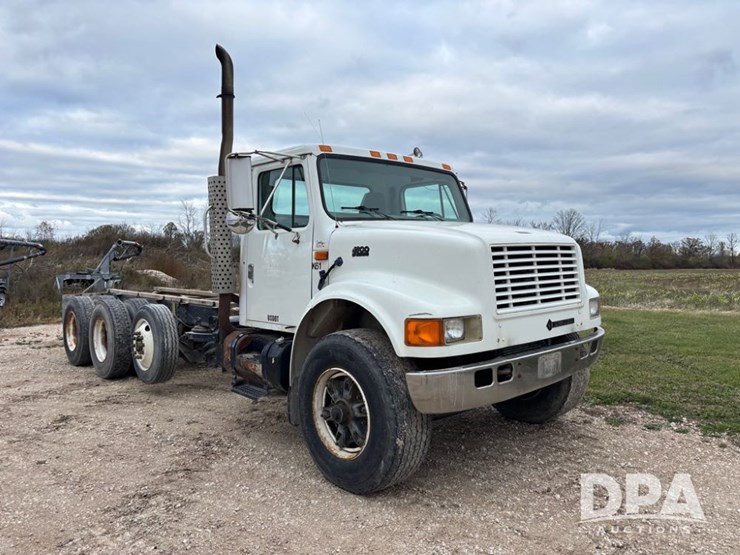 international-4900-image-22