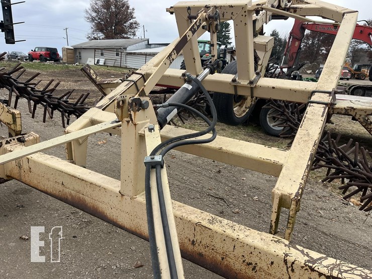 phillips-4305-image-13