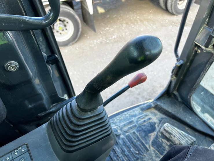 2017-komatsu-pc78us-10-image-31