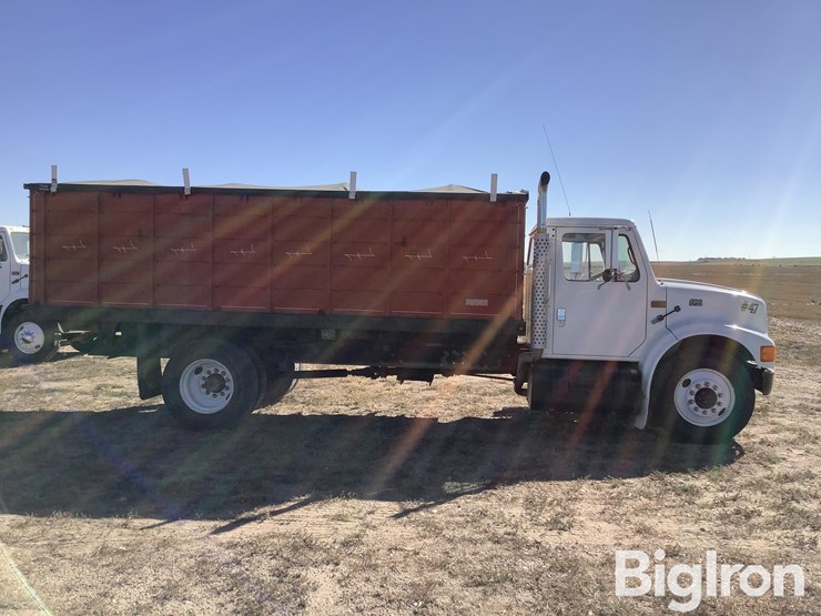 international-4700-image-4