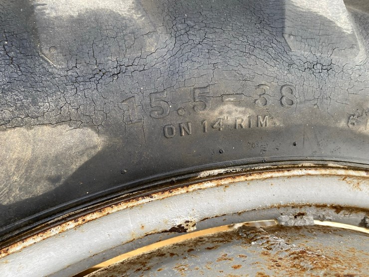 firestone-radial-18.4-38-duals-with-spacers-for-32”-combine-wheels-image-4