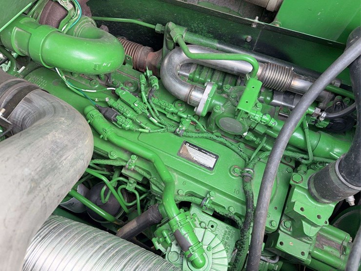 2013-john-deere-s670-image-27