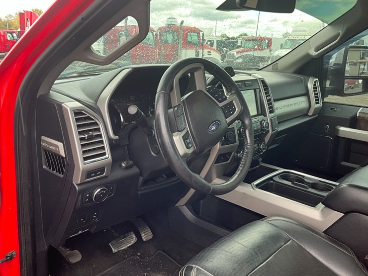 2017-ford-f350-image-12