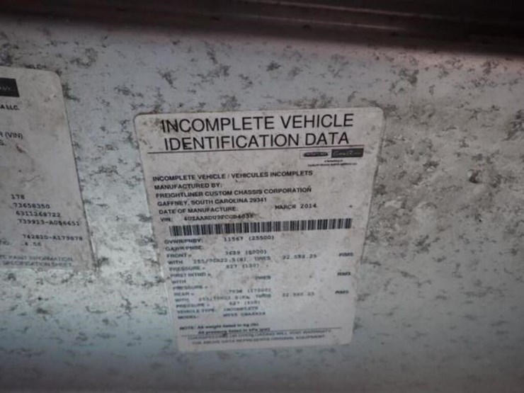 2015-freightliner-mt55-image-13