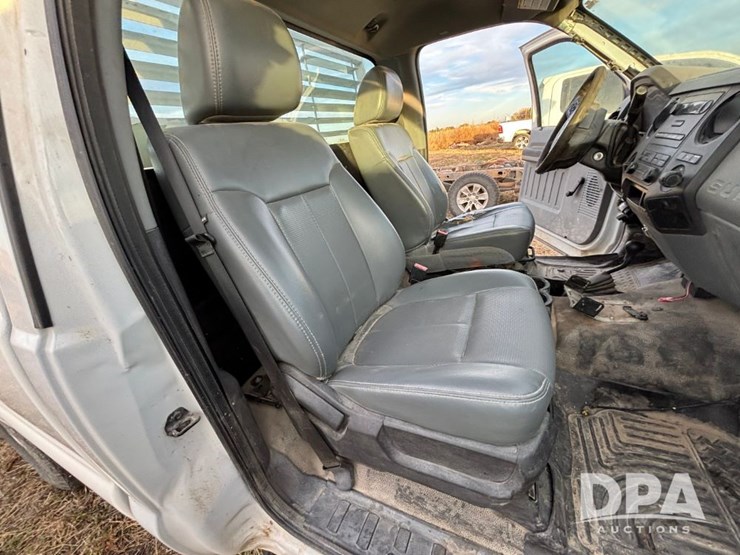 ford-f250-xl-image-49