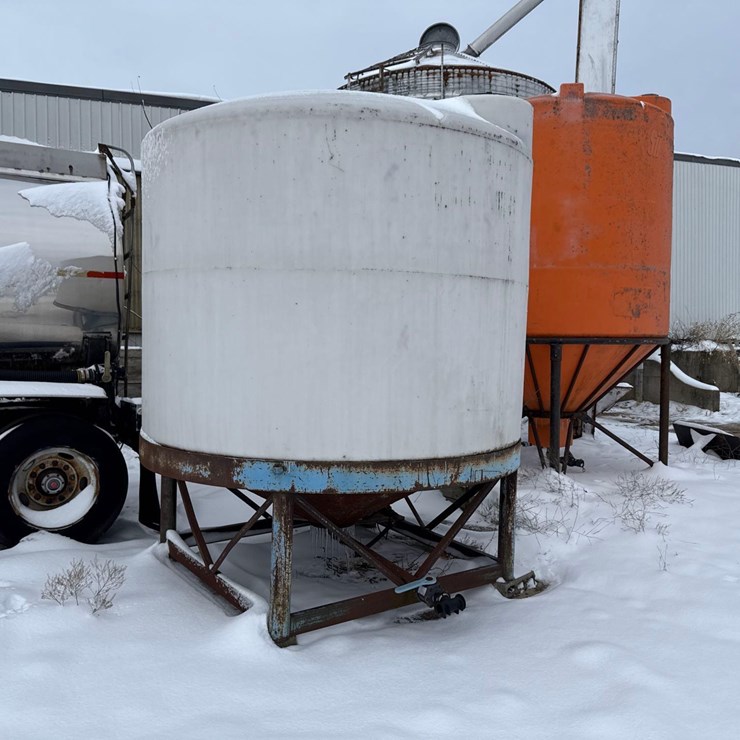 White Cone Bottom Tank