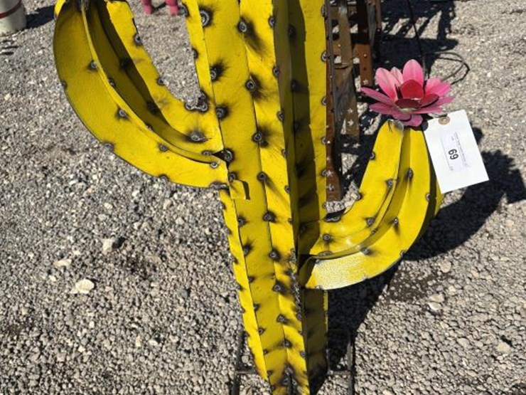 #69-•-metal-art--large-standing-yellow-cactus-w/-flower-image-1