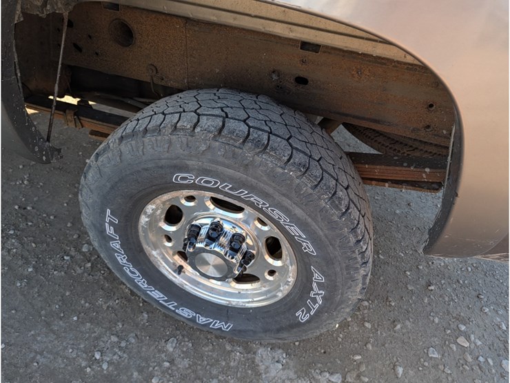 2007-chevrolet-2500-image-12