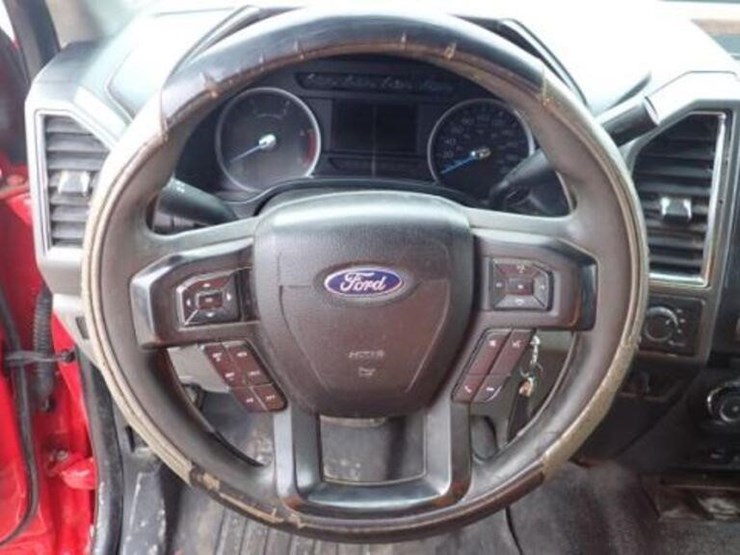 ford-f350-xlt-image-26