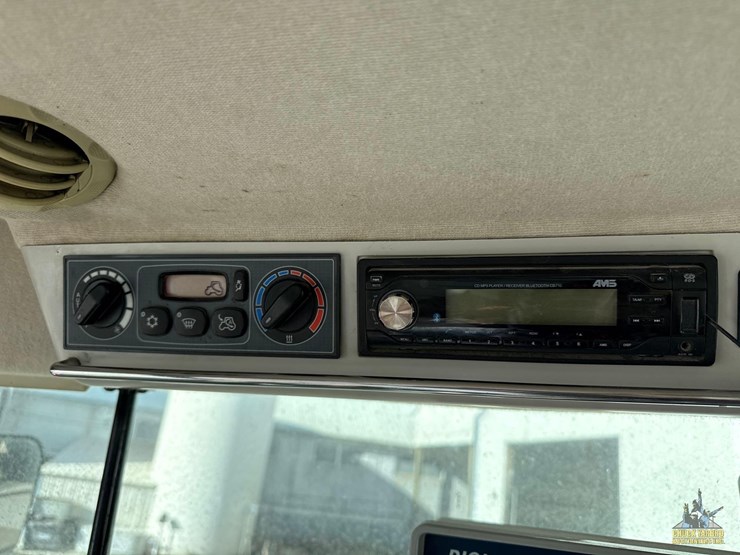 massey-ferguson-8730-image-22