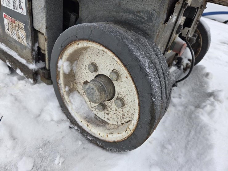 2017-skyjack-sjiii3219-image-22